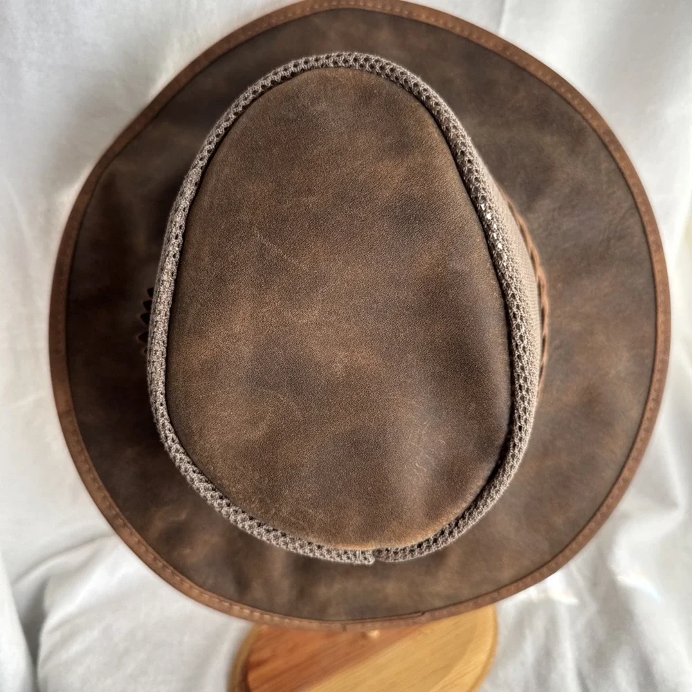 American Hat Makers Breeze Leather & Mesh Sun Hat Sz M Wide Brim UPF50 Chin Stir